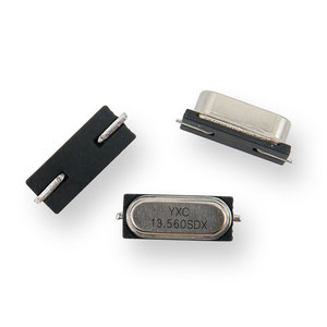 HC49 SMD Xtal 20PF 10ppm 13.56MHz 13.56 MHz Resonador de Cristal de Cuarzo 13.560MHz - Product Image 1