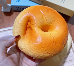 Realistic PU Foam Giant Bagel Squishy Toy Sticky Texture Slow Rebound Anti-Stress Gift Unisex Kids Adults 14+ Years - Product Image 2