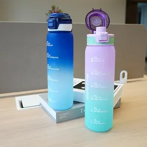 Venta al por mayor 800 ml vasos de plástico botella de agua de alta calidad para jugo logotipo personalizado para el gimnasio del estudiante actividad al aire libre viajes