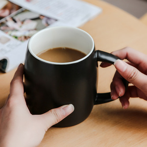 <span class=keywords><strong>Taza</strong></span> de Cerámica de Porcelana Resistente a Altas Temperaturas con Diseño de Dibujos Animados Multicolor, con Asa y Esmalte de Color para Uso Diario - Product Image 3