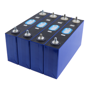 แบตเตอรี่ลิเธียมไอออนทรงปริซึม CATL NMC 3.7v 156ah 150ah เซลล์ 3.2v 160ah พร้อมอุปกรณ์เสริมสำหรับรถยนต์ไฟฟ้าและพลังงานแสงอาทิตย์ - Product Image 3