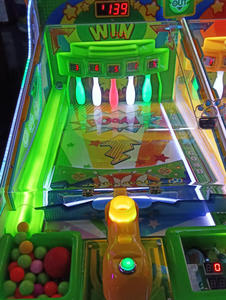 Vente à bas prix : Machine de récompense interactive Little Bear Bowing d'occasion, console d'arcade <span class=keywords><strong>pour</strong></span> enfants avec éclairage LED, jeux à monnayeur - Product Image 6