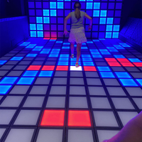 Software interactivo de azulejo de parque de proyección de píxeles Grupos táctiles pequeños Solución de Proyecto de venta Juego de suelo Led móvil