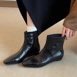 Botines de Mujer con Punta Cuadrada de Cuero Genuino Negro Estilo Francés, Elegantes y Versátiles para el Trabajo, con Cierre Trasero - Product Image 1