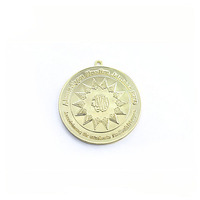 Nouvelle conception de médaille personnalisée en forme d'étoile, en alliage de zinc creux, plaqué or, avec centre vierge, pour récompense de fête annuelle d'entreprise