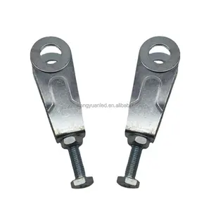 Durevole strumento di regolazione tendicatena estrattore catena 2 pezzi per Yamaha- YBR125ED YBR125 YBR 125 Kit regolatore catena moto 2008-2016