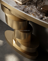 Table Console Design Unique pour Entrée de Villa, Structure en Acier Inoxydable et Plateau en Marbre Blanc