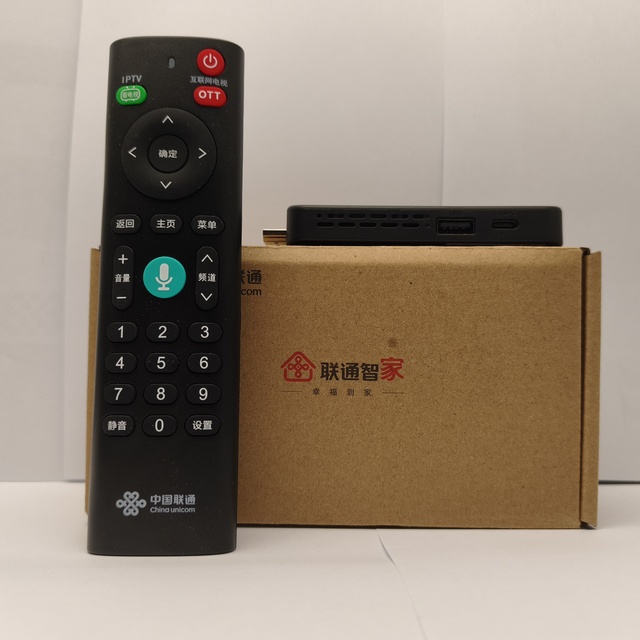4GB+64GB Quad Core Android 9 2026 4K HDR TV STICK with BT Voice Control Remote WIFI5 5G&2.4G