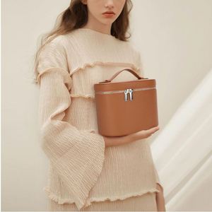 Trousse de Maquillage Portable Haut de Gamme Détachable Grande Capacité Écologique en PU avec Bande Élastique en Cuir pour le Commerce Transfrontalier - Product Image 2
