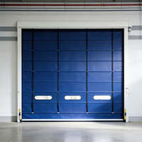 Système de rideaux pliables à grande vitesse en PVC à économie d'énergie pour zone de stockage à température contrôlée