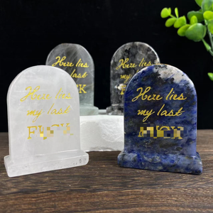 Vente en gros <span class=keywords><strong>de</strong></span> sculptures <span class=keywords><strong>de</strong></span> pierres tombales en cristal poli, artisanat <span class=keywords><strong>de</strong></span> pierres tombales en cristal pour Halloween, pour décoration <span class=keywords><strong>de</strong></span> farces - Product Image 3