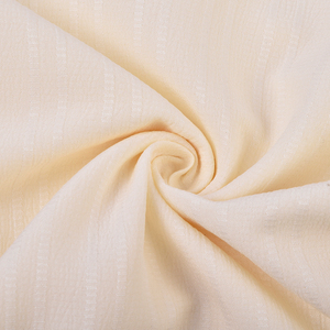 高品質100％ポリエステル生地、立体的な3Dプリーツ/重厚なクリンクル加工、ブラウス用 - Product Image 1