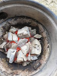 ถ่านไม้เนื้อแข็งบินชอตันจากโรงงานไมติว์ รูปแบบแท่งสีขาว ใช้สำหรับปิ้งย่าง ระยะเวลาการเผาไหม้ 5-6 ชั่วโมง ไม่มีควัน ไม่มีเปลวไฟ 88-92% - Product Image 4