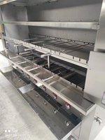 Fourneau à kebab commercial robuste, barbecue vertical au gaz ou au charbon de bois