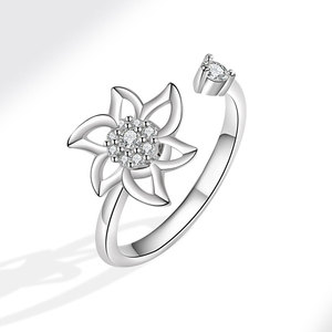 Anillos ajustables sencillos con diseño floral, anillos giratorios antiestrés con circonitas pavé, chapados en oro blanco sobre cobre, joyería para aliviar el estrés para mujer - Product Image 6