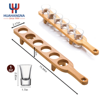Ensemble de 6 verres à shot modernes de 30 ml en verre transparent pour whisky et tequila, avec plateau de service en bambou pour restaurant, bar, fête – Verres à shot en bois