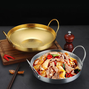 Poêle à <span class=keywords><strong>paella</strong></span> coréenne en acier inoxydable à double oreille pour fruits de mer secs et ramen avec ustensiles de cuisine en métal doré et argent - Product Image 3