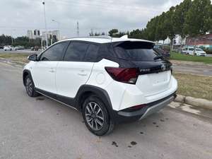 SUV Híbrido 2022, Edición <span class=keywords><strong>PLUS</strong></span>, CVT Automático, Asientos de Cuero, Cámara Trasera, Volante a la Izquierda, Luces LED, Neumáticos R15, Color Oscuro, Euro V 5 - Product Image 6