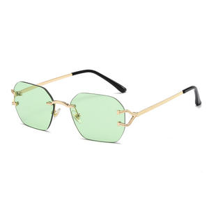 <span class=keywords><strong>2023</strong></span> <span class=keywords><strong>Lunettes</strong></span> de soleil carrées sans monture pour femmes Tendance Hommes <span class=keywords><strong>Lunettes</strong></span> de soleil en gros - Product Image 4
