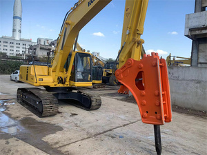 Excavatrice hydraulique Komatsu PC200-6 d'occasion, 20 tonnes, bon état, avec moteur, boîte de vitesses, pompe et marteau brise-roche d'origine japonaise - Product Image 4