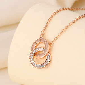 Collar Gargantilla Popular 2024 de Oro de 18K <span class=keywords><strong>y</strong></span> Cobre con Doble Círculo Redondo Entrelazado de Pedrería <span class=keywords><strong>y</strong></span> Grabado 'I Love You' - Product Image 2
