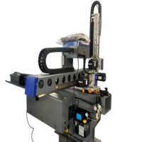 Robot industriel à trois axes haute vitesse pour moulage par injection, manipulateur entièrement servo-motorisé 220V, charge utile 7,5 kg, temps de cycle 0,75 s, adapté