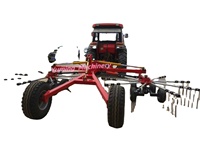 Tracteur avec faneuse Râteau rotatif à foin à suspension à 3 points fabriqué en Chine Râteau à foin rotatif à double entraînement par prise de force