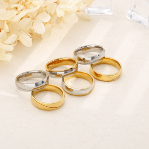 Bague de fiançailles en acier inoxydable de style coréen Design Couple Anneaux de couple frais <span class=keywords><strong>pour</strong></span> hommes et femmes simples intégrés - Product Image 1