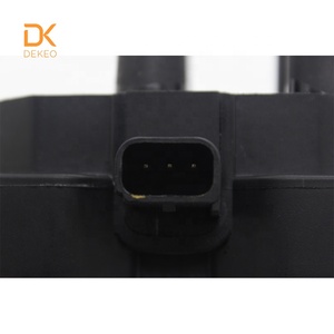 DEKEO Bobine D'allumage 4M5G-12029-ZB 4M5G12029ZB UF654 B498B UF-654 C1813 5C1870 E1154 1459278 Pour <span class=keywords><strong>Ford</strong></span> <span class=keywords><strong>Fiesta</strong></span> 11-14 1.6L L4 - Product Image 3