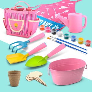 Ensemble d'outils de jardinage miniatures pour enfants, pelle en plastique rose, râteau, arrosoir, seau avec sac de transport, pour la plantation de fleurs en plein air - Product Image 2