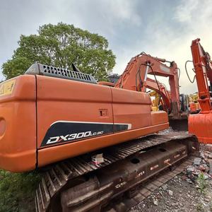 Excavatrice sur chenilles Doosan DX300LC-9C d'occasion du Japon, capacité de 1,6 m³, moteur de 3 tonnes, boîte de vitesses, PLC, engin de construction en bon état - Product Image 4