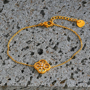 Europa y los Estados Unidos nuevo diseño <span class=keywords><strong>de</strong></span> nicho viento frío trébol <span class=keywords><strong>de</strong></span> cuatro <span class=keywords><strong>hojas</strong></span> Ocho Estrellas pulsera <span class=keywords><strong>de</strong></span> circón con microincrustaciones femenina - Product Image 1