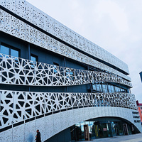 Panneau mural décoratif en aluminium, revêtement de façade en aluminium 3D pour mur-rideau commercial