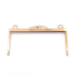 Accessoires et Pièces de Sacs à Main : Cadre Métallique de Fermoir Baiser Personnalisé pour Pochette et Sac à Main Femme - Product Image 5