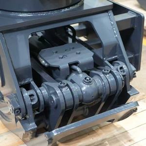 หัวคีบจับวัสดุสำหรับรถขุด XUVOL รุ่น XUVOL 150P ควบคุมด้วยระบบไฟฟ้า สำหรับรถขุดขนาด 10-15 ตัน อุปกรณ์ต่อพ่วงรถขุด หัวคีบไฮดรอลิก - Product Image 4