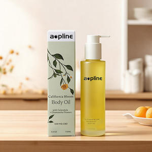Bloom Body <span class=keywords><strong>100%</strong></span> <span class=keywords><strong>Pure</strong></span> Hemp <span class=keywords><strong>Oil</strong></span> 60ml Boxed Fresh <span class=keywords><strong>Calendula</strong></span> Flower Extratos para a Pele Nutrição Hidratante Lightening Óleo Corporal - Product Image 2