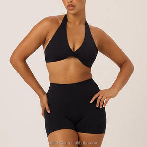 Set Yoga 2 Pezzi Personalizzato ad Alta Elasticità, Reggiseno Sportivo con Incrocio sulla Schiena e Pantaloncini Invisibili Arricciati per Palestra - Product Image 4