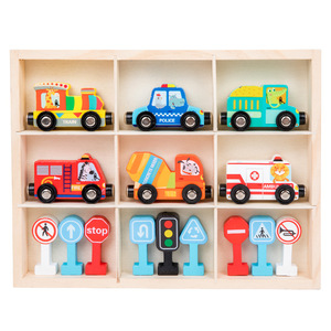Nouveau design, train en bois pour enfants, ensemble <span class=keywords><strong>de</strong></span> feux <span class=keywords><strong>de</strong></span> circulation, panneaux <span class=keywords><strong>de</strong></span> <span class=keywords><strong>signalisation</strong></span> routière, jeu éducatif d'apprentissage, jouets cadeaux pour les enfants <span class=keywords><strong>de</strong></span> 2 à 4 ans - Product Image 1