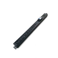 PDU 4000W 19'' 1U à montage en rack avec prises allemandes, 6 prises C13 + 4 prises C19, en alliage d'aluminium et ABS noir