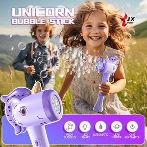 Nouveaux produits 2025 bâton magique pistolet à bulles Machine <span class=keywords><strong>Maker</strong></span> jouets en plein air princesse licorne lumière en plastique baguettes à bulles pour enfants filles - Product Image 5