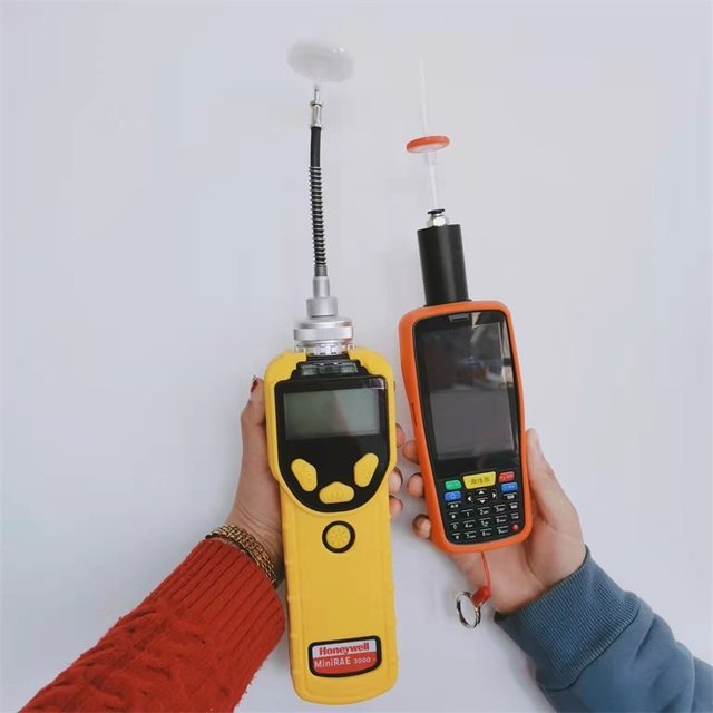 Honeywell PGM-7320 MiniRAE3000 Portable Handheld VOC Monitor OEM 16 Hours Battery Run Time 1 Year Warranty
