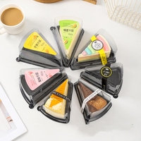 Boîtes à gâteaux triangulaires en plastique noir en gros, contenants transparents pour mousse de boulangerie à emporter, qualité alimentaire pour desserts et sushis