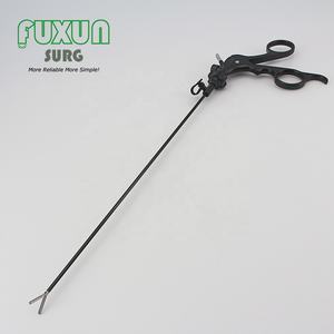 Kit bedah anak Mini <span class=keywords><strong>3mm</strong></span>, Set peralatan bedah laparoskopi endoskop panjang fenestrasi Manual Asahan forsep instrumen logam plastik - Product Image 2