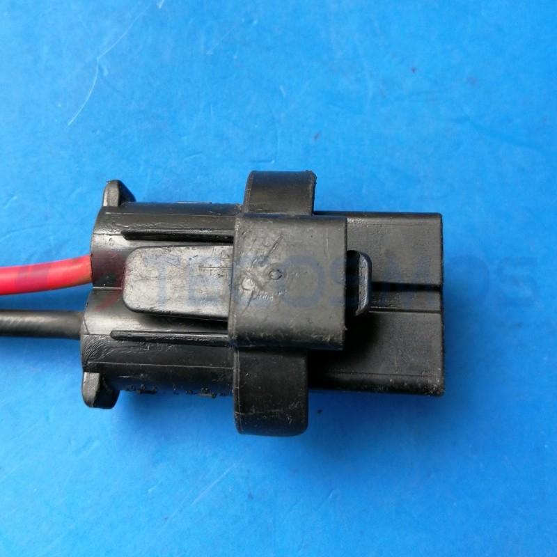 Car Connector For ford For Land Rover For Nissan Qashqai fan control module 2pin plug CT2-0326M