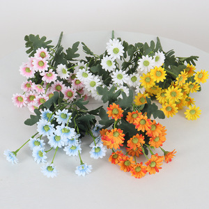 Flores Artificiales de Margarita Jessie de 34 cm, Flores Silvestres de Seda para Decoración del Hogar, Bodas, Accesorios de Fotografía para Exteriores - Product Image 1