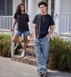 Camiseta Unisex de Diseño, Algodón, Serigrafía, Bordado, Logotipo Personalizado, Impresión de Etiquetas, Publicidad Pop para Actividades al Aire Libre, Formal - Product Image 1