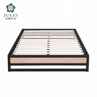 Plate-forme de cadre de lit italien de haute qualité Design moderne avec planche de bois et assemblage facile gain de place et cadre en métal