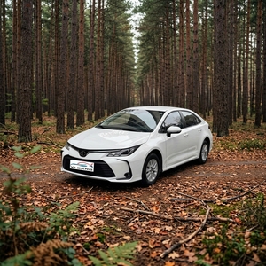 Toyota Corolla Sedán Usado a Precio Económico, Volante a la Izquierda, Eficiente en Consumo <span class=keywords><strong>de</strong></span> Combustible, Auto <span class=keywords><strong>de</strong></span> Segunda Mano Confiable para Exportación - Product Image 1