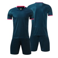 Maillots de football personnalisés pour hommes, col montant, imprimés par transfert thermique, 100 % polyester, courts, respirants, séchage rapide, vente en gros à prix abordable