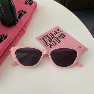 Lunettes de soleil œil de chat roses, lunettes de soleil rétro à la mode pour femmes et hommes, protection UV, style vintage, lunettes de soleil tendance - Product Image 6